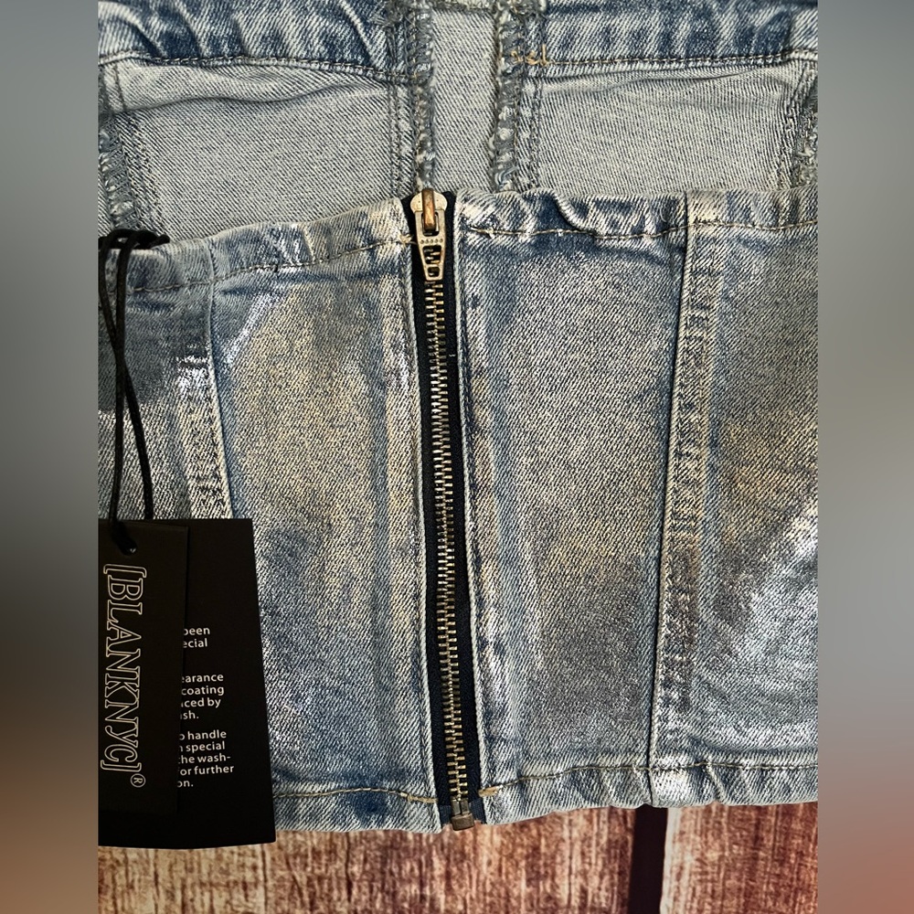 Blank NYC | NWT Strapless Metallic Coated Denim Bustier - Picture 7 of 11